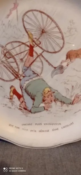 Assiette parlante thème "vélo"